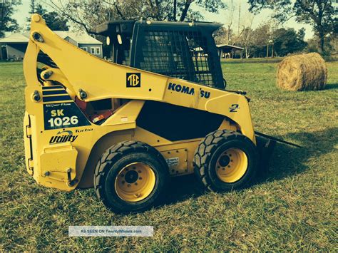 komatsu skid steer sk1026|komatsu sk1026 5.